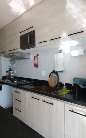 Apartamento à venda com 79m², 2 quartos e 1 vagaCozinha