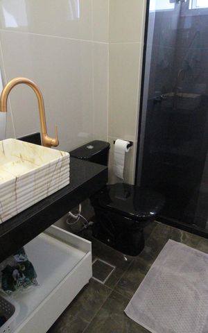Apartamento à venda com 79m², 2 quartos e 1 vagaBanheiro da Suíte 2