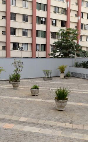 Apartamento à venda com 40m², 1 quarto e 1 vagaÁrea comum