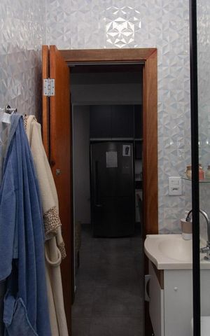 Casa à venda com 240m², 3 quartos e 1 vaga Casa à venda com 240m², 3 quartos e 1 vagaBanheiro 1
