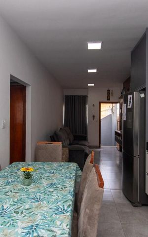 Casa à venda com 240m², 3 quartos e 1 vaga Casa à venda com 240m², 3 quartos e 1 vagaCozinha