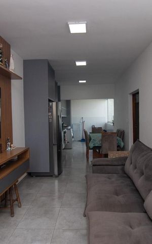 Casa à venda com 240m², 3 quartos e 1 vaga Casa à venda com 240m², 3 quartos e 1 vagaSala
