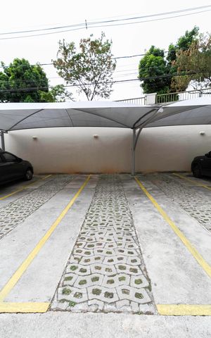 Apartamento à venda com 140m², 3 quartos e 1 vaga Apartamento à venda com 140m², 3 quartos e 1 vagaGaragem