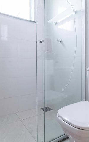 Apartamento à venda com 140m², 3 quartos e 1 vaga Apartamento à venda com 140m², 3 quartos e 1 vagaBanheiro da suíte