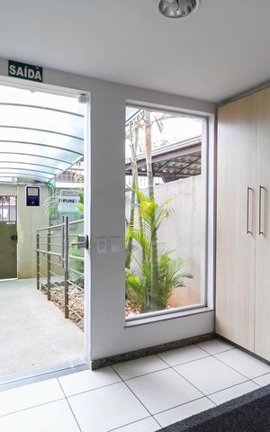 Apartamento à venda com 140m², 3 quartos e 1 vaga Apartamento à venda com 140m², 3 quartos e 1 vagaHall social