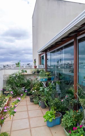Apartamento à venda com 140m², 3 quartos e 1 vaga Apartamento à venda com 140m², 3 quartos e 1 vagaCobertura