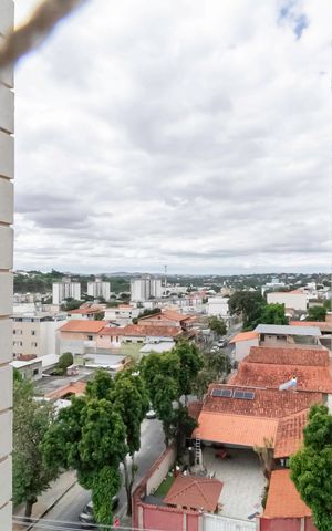 Apartamento à venda com 140m², 3 quartos e 1 vaga Apartamento à venda com 140m², 3 quartos e 1 vagaVista da sala 1