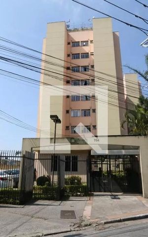 Apartamento à venda com 49m², 2 quartos e 1 vaga Apartamento à venda com 49m², 2 quartos e 1 vagaFachada