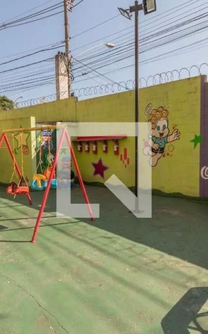 Apartamento à venda com 49m², 2 quartos e 1 vaga Apartamento à venda com 49m², 2 quartos e 1 vagaÁrea comum - Playground