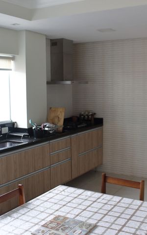 Casa à venda com 280m², 4 quartos e 3 vagasCozinha