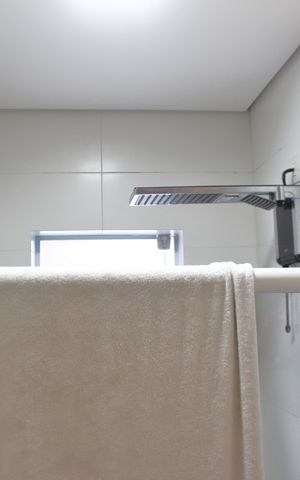 Casa à venda com 280m², 4 quartos e 3 vagasBanheiro da Suíte 2