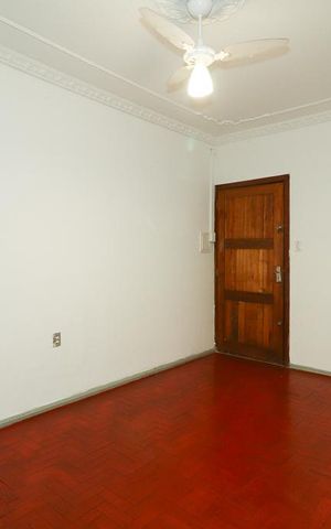 Apartamento à venda com 72m², 2 quartos e sem vagaSala