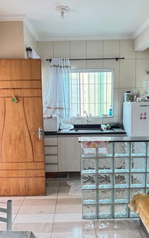 Casa à venda com 220m², 2 quartos e 1 vaga Casa à venda com 220m², 2 quartos e 1 vagaSala de Jantar