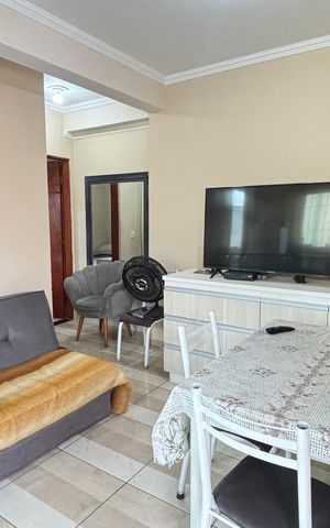 Casa à venda com 220m², 2 quartos e 1 vaga Casa à venda com 220m², 2 quartos e 1 vagaSala
