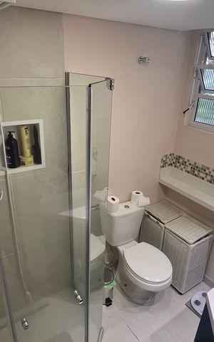 Apartamento à venda com 80m², 2 quartos e 1 vaga Apartamento à venda com 80m², 2 quartos e 1 vagaBanheiro da Suíte