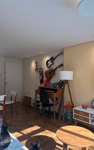 Apartamento à venda com 80m², 2 quartos e 1 vaga Apartamento à venda com 80m², 2 quartos e 1 vagaSala