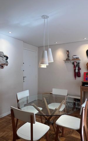 Apartamento à venda com 80m², 2 quartos e 1 vaga Apartamento à venda com 80m², 2 quartos e 1 vagaSala