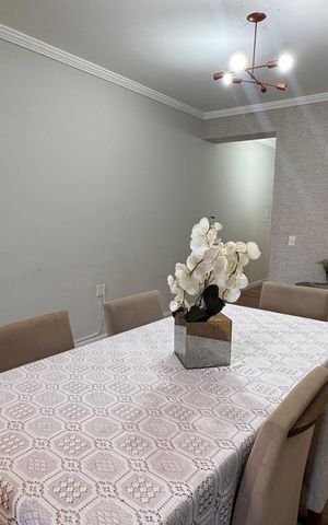 Apartamento à venda com 94m², 3 quartos e 2 vagas Apartamento à venda com 94m², 3 quartos e 2 vagasSala de Jantar