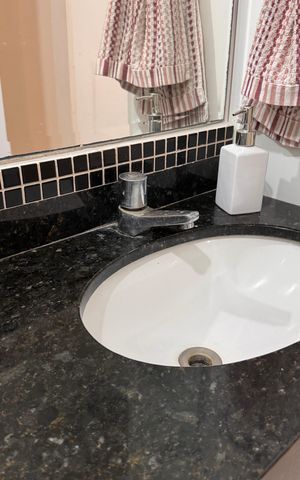 Apartamento à venda com 94m², 3 quartos e 2 vagas Apartamento à venda com 94m², 3 quartos e 2 vagasBanheiro
