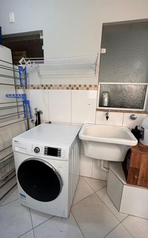 Apartamento à venda com 94m², 3 quartos e 2 vagas Apartamento à venda com 94m², 3 quartos e 2 vagasÁrea de Serviço