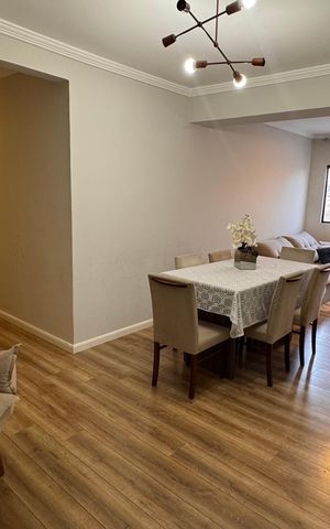 Apartamento à venda com 94m², 3 quartos e 2 vagas Apartamento à venda com 94m², 3 quartos e 2 vagasSala de Jantar