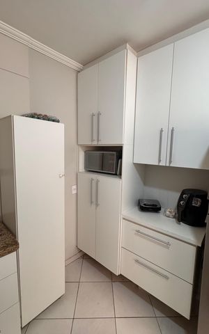 Apartamento à venda com 94m², 3 quartos e 2 vagas Apartamento à venda com 94m², 3 quartos e 2 vagasCozinha