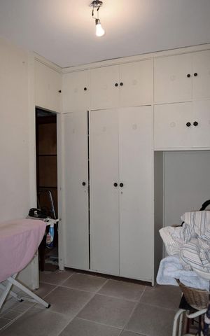 Apartamento à venda com 168m², 3 quartos e 1 vagaÁrea de Serviço