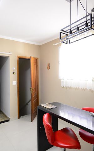 Casa para alugar com 205m², 3 quartos e 2 vagasCozinha