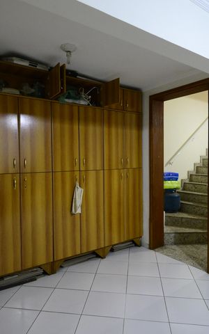 Casa para alugar com 205m², 3 quartos e 2 vagasQuarto de Serviço 1