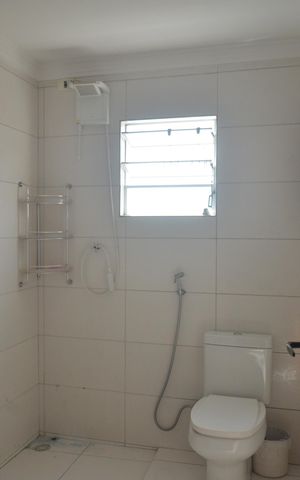 Casa à venda com 350m², 5 quartos e 4 vagasBanheiro da Suíte 3