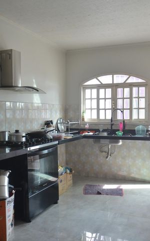 Casa à venda com 350m², 5 quartos e 4 vagasCozinha