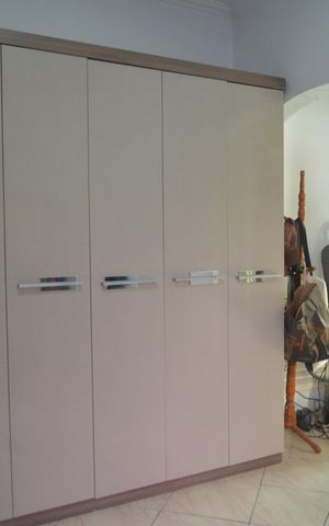 Casa à venda com 350m², 5 quartos e 4 vagasCloset da suíte 2