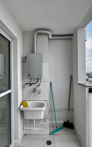 Apartamento à venda com 36m², 2 quartos e sem vaga Apartamento à venda com 36m², 2 quartos e sem vagaSacada