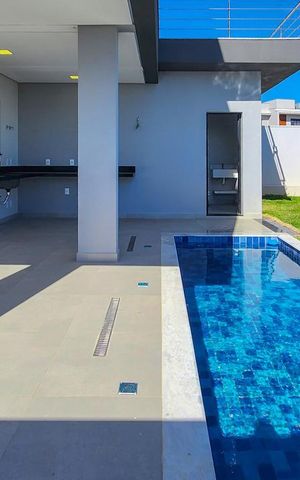 Casa à venda com 285m², 3 quartos e 1 vaga Casa à venda com 285m², 3 quartos e 1 vagaÁrea Externa