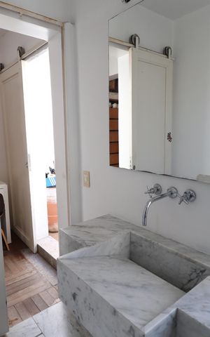 Casa à venda com 184m², 3 quartos e 4 vagasBanheiro da Suíte 2