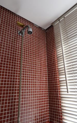 Casa à venda com 184m², 3 quartos e 4 vagasBanheiro da Suíte 1