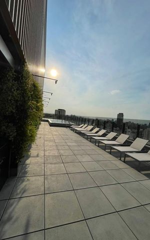 Apartamento à venda com 38m², 1 quarto e sem vaga Apartamento à venda com 38m², 1 quarto e sem vagaÁrea comum - Piscina
