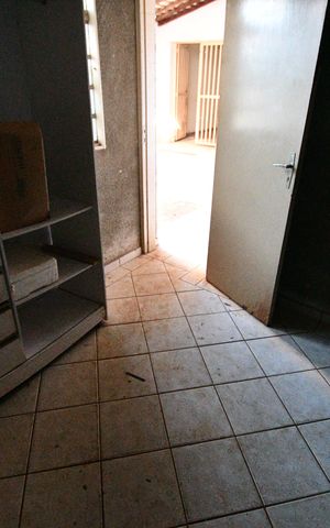 Casa à venda com 187m², 3 quartos e 2 vagasQuarto de Serviço