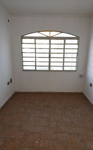 Casa à venda com 187m², 3 quartos e 2 vagasQuarto 1