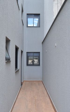 Apartamento à venda com 65m², 2 quartos e 1 vagaÁrea de Serviço
