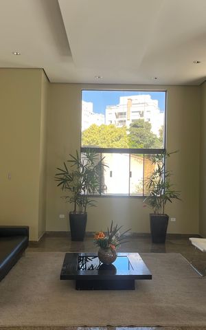 Apartamento para alugar com 428m², 3 quartos e 3 vagas Apartamento para alugar com 428m², 3 quartos e 3 vagasHall de entrada