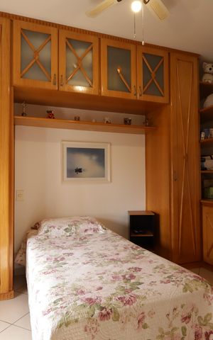 Apartamento à venda com 230m², 4 quartos e 4 vagasSuíte 2
