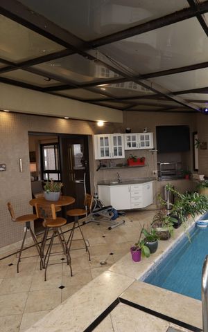 Apartamento à venda com 230m², 4 quartos e 4 vagasVaranda gourmet