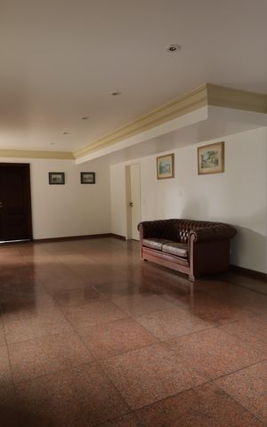 Apartamento à venda com 230m², 4 quartos e 4 vagasÁrea comum - Salão de festas