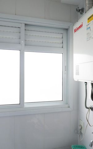 Apartamento à venda com 75m², 2 quartos e 1 vaga Apartamento à venda com 75m², 2 quartos e 1 vagaCozinha e Área de Serviço