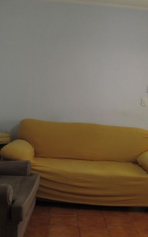 Casa à venda com 189m², 2 quartos e 2 vagasSala