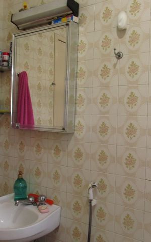 Casa à venda com 189m², 2 quartos e 2 vagasBanheiro