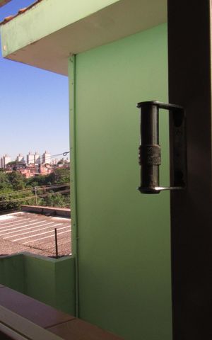 Casa à venda com 189m², 2 quartos e 2 vagasCozinha