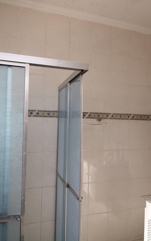 Casa para alugar com 70m², 2 quartos e 1 vagaBanheiro
