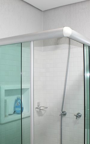 Casa de condomínio para alugar com 150m², 3 quartos e 3 vagasBanheiro da Suíte